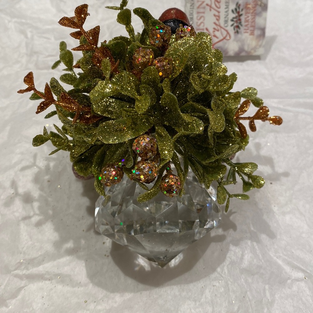 Kissing Krystal’s Harvest Blessings ornament